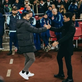 Перший тур АПЛ. МЮ проти Арсенала, баланс Ліверпуля, Сіті і Тотнем вражають