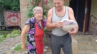 ДІВЧАТА ВІТАЮТЬ ІМЕНИННИКА...