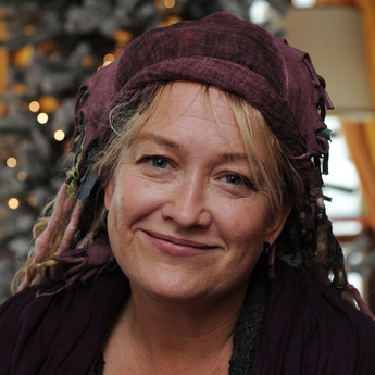 Jennifer Lynch