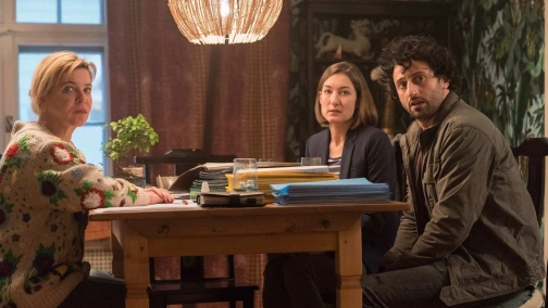 Чарівне дзеркало, або Подвійні неприємності