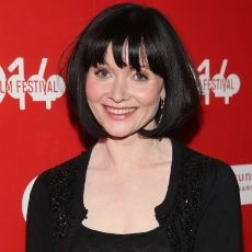 Essie Davis