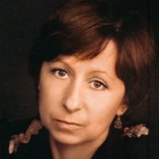 Liia Akhedzhakova