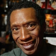 Lionel Mark Smith