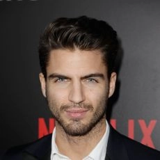 Maxi Iglesias