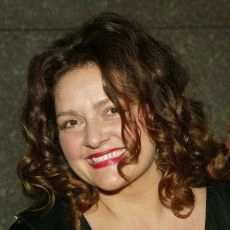 Aida Turturro