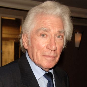 Frank Finlay