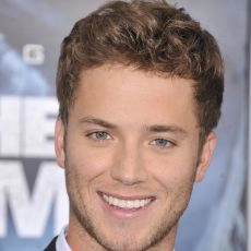 Jeremy Sumpter