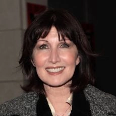 Joanna Gleason
