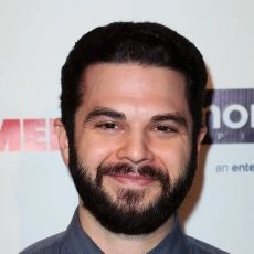 Samm Levine