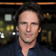 Hart Bochner