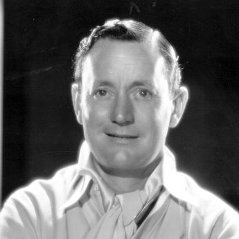 Roscoe Karns