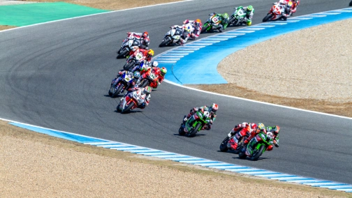 Трансляция: Свободная практика 2. Супербайк