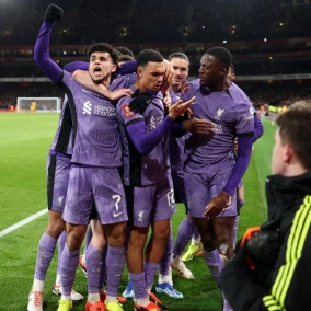 Арсенал - Ліверпуль, Наполі падає все нижче, Інтер, Ювентус і судді в Серії А